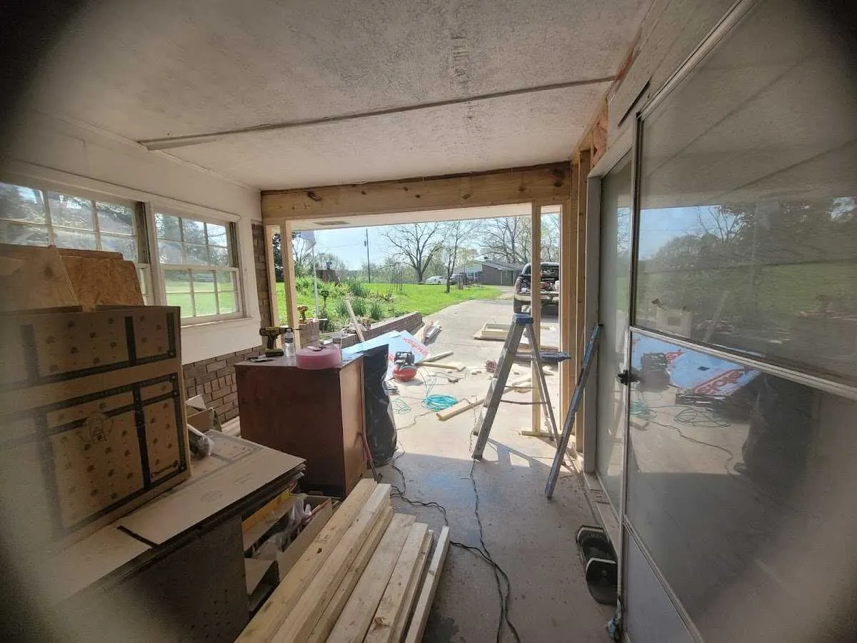 Air movers and dehumidifier for Drying & Dehumidification in Dumas